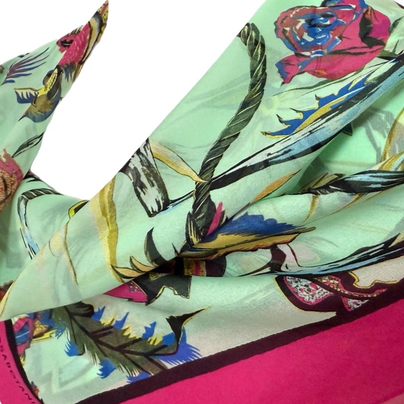 Balenciaga Rosabotanica  Silk Scarf – Made in Italy – Botanical Floral Print - Picture 5 of 9